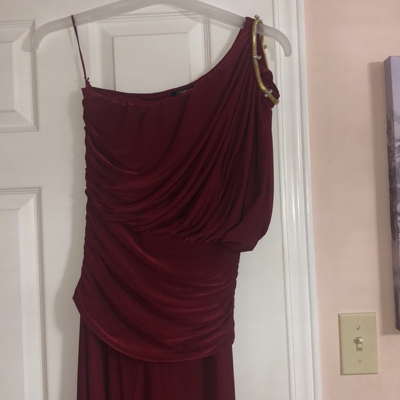 Red fancy jumpsuit - Picture 3 of 11